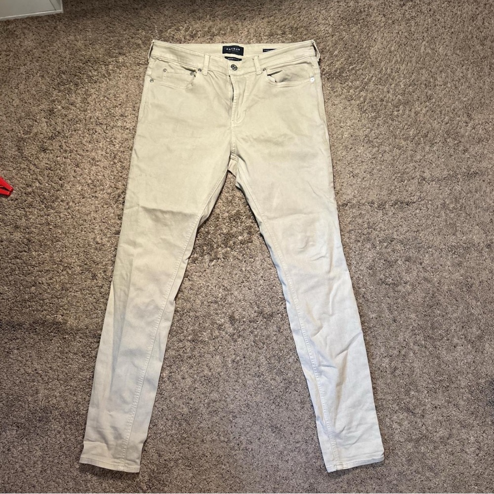 PacSun Light Tan Active Stretch Jeans